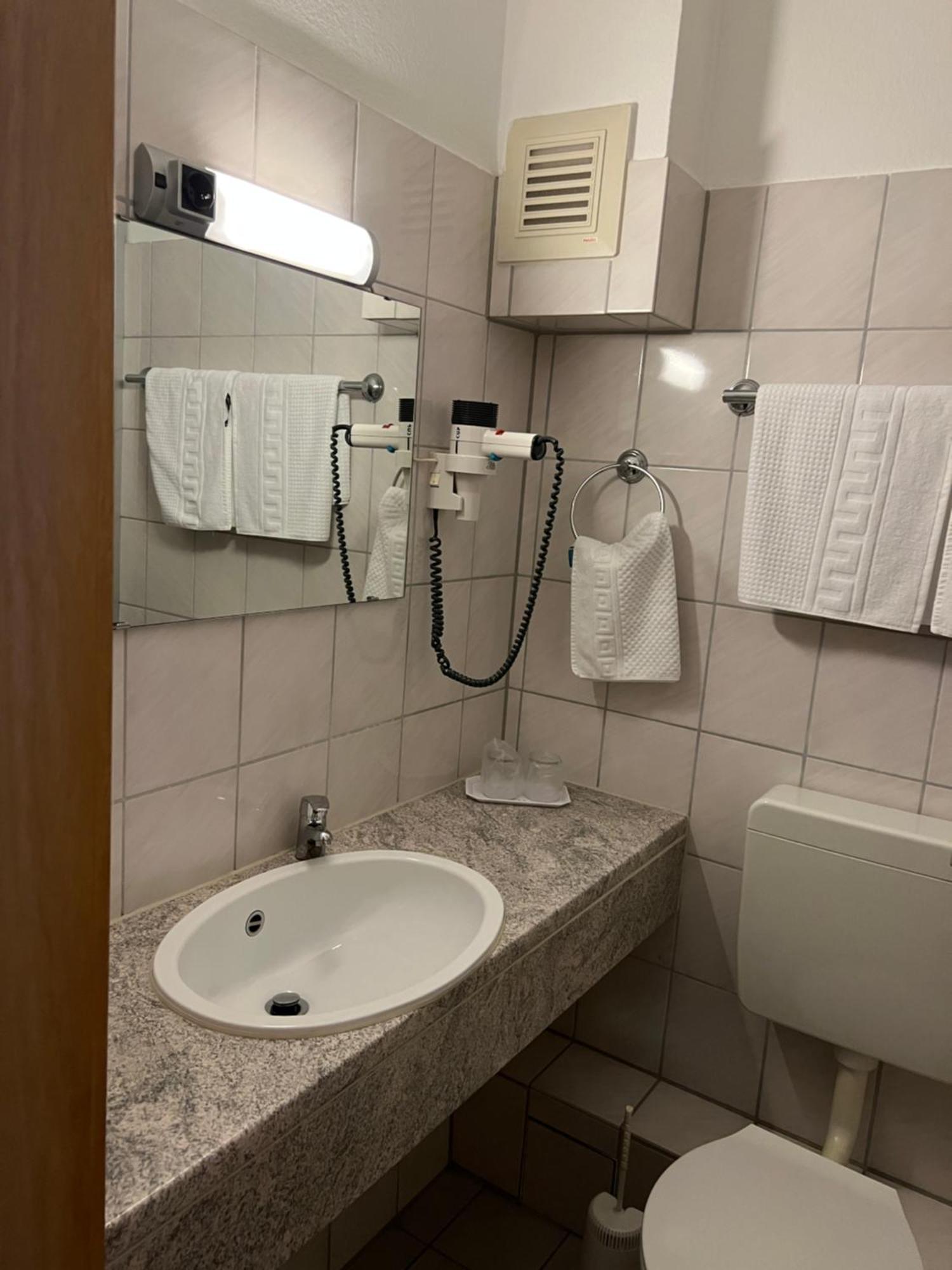 Niebuhrs Hotel Friedrichsdorf Camera foto